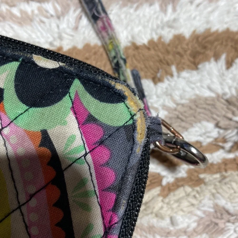 Vera Bradley crossbody purses​​​ - Picture 7 of 11